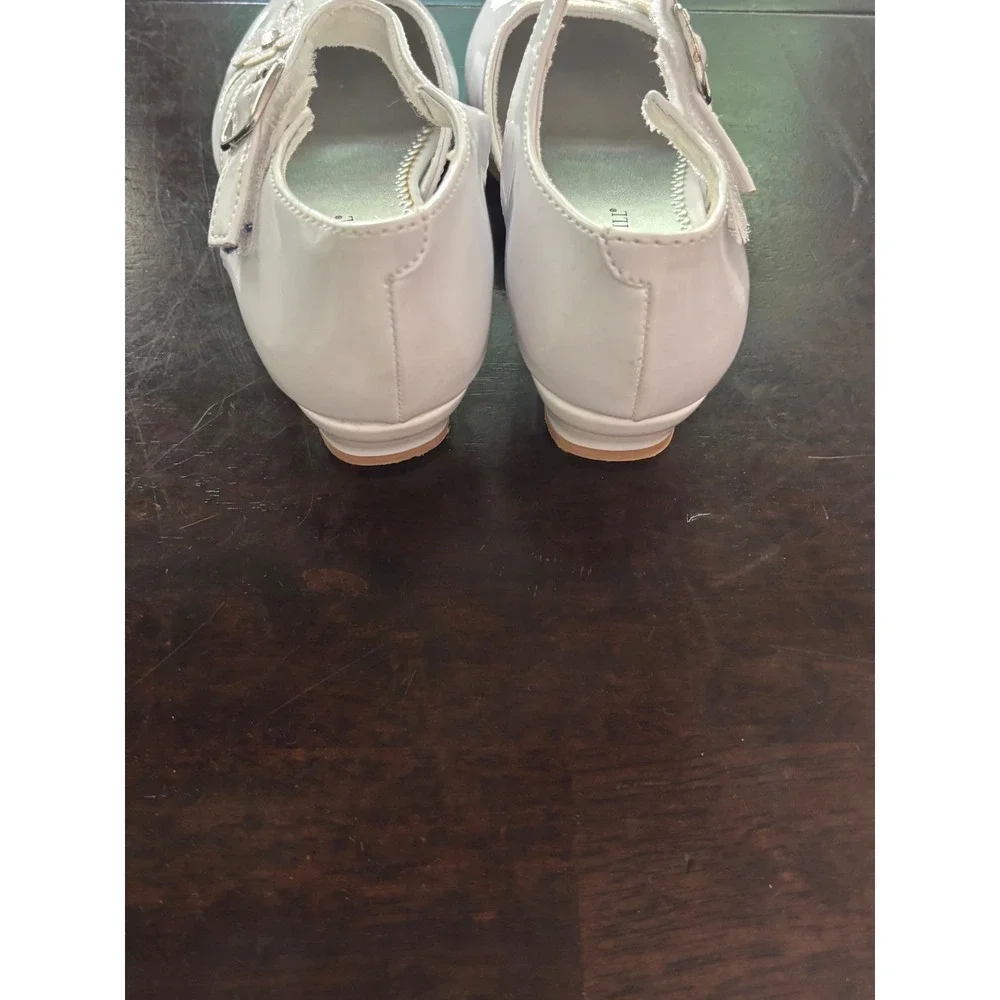 Christie & Jill Girls White Patent Mary Jane Flower Dress Shoes CJ HEAVEN 12